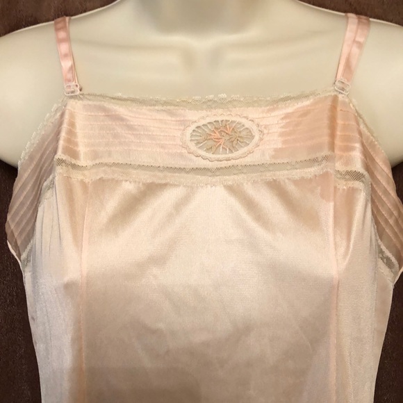Vintage 1980’s Formfit Full Slip 36( 14-16 Tall) - Picture 2 of 8